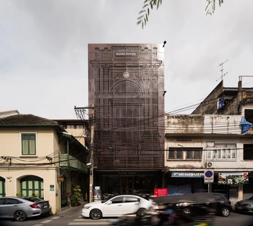 Issara by d Hostel - main photo