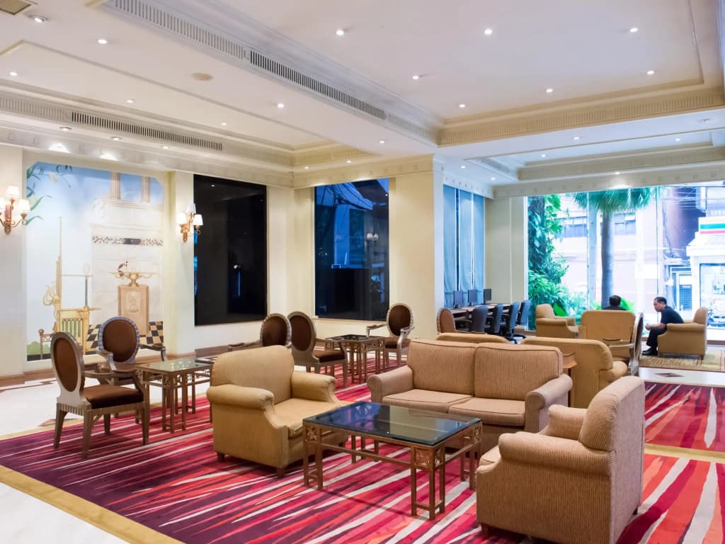 The Palazzo Hotel - photo 2
