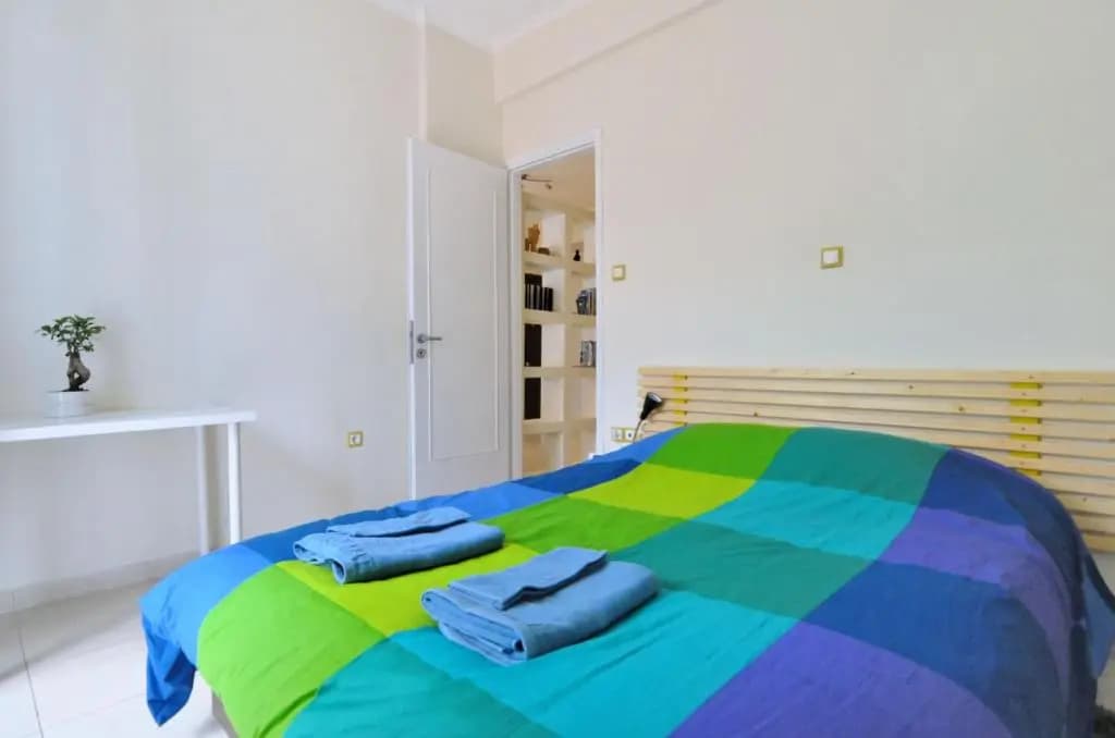Courtyard Apt - Central Athens - photo 2