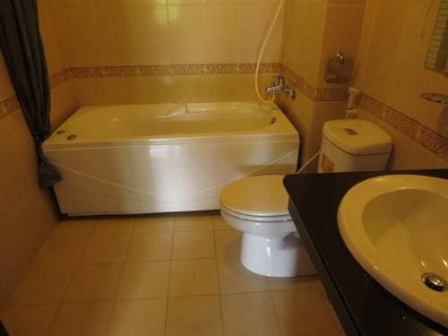 Tuong Phat Hotel - photo 8