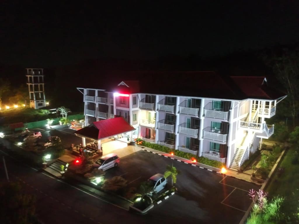 WR Valley Resort - photo 1