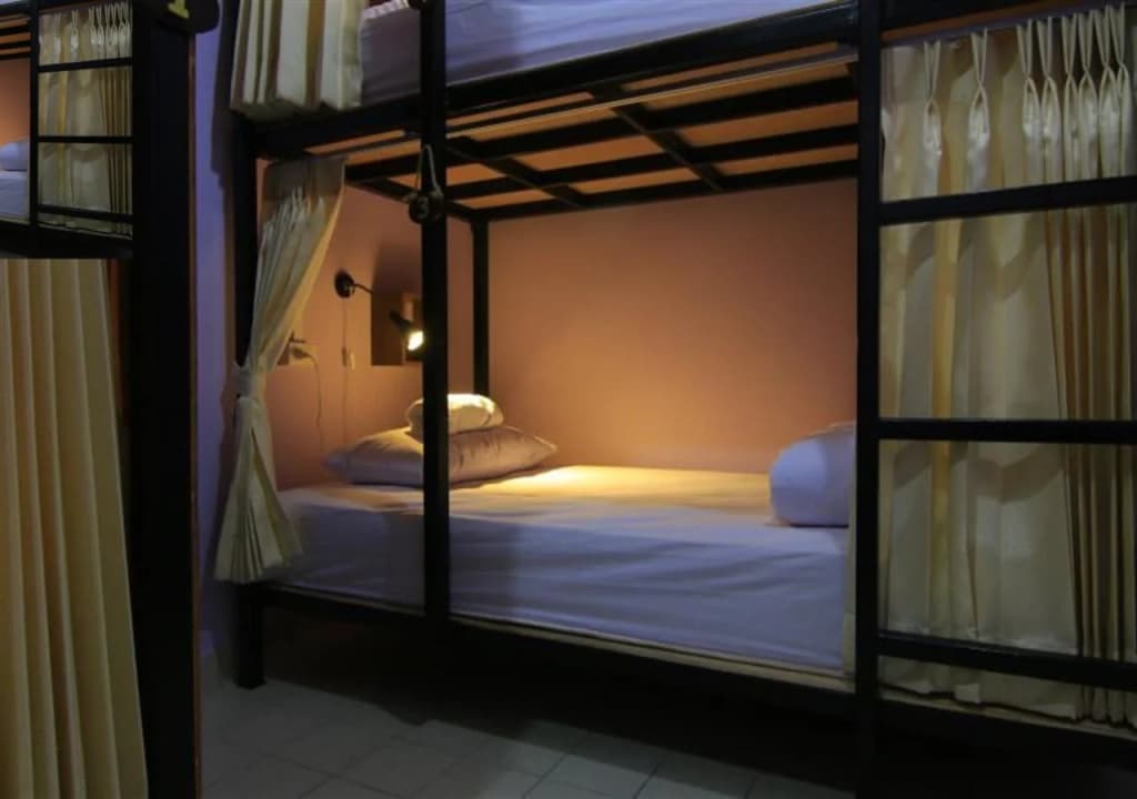 Yindee Hostel Bangkok - photo 22