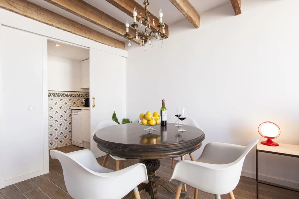 Aspasios Charming Flats - photo 14