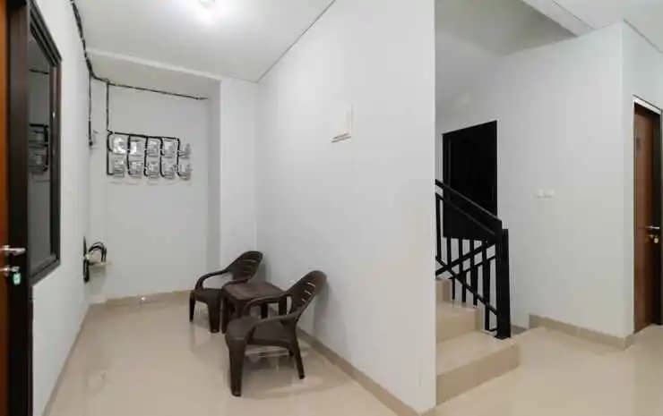 Urbanview Hotel Pasar Baru Jakarta by RedDoorz - photo 5