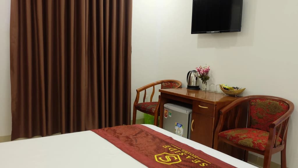 Seaside Hotel - photo 2