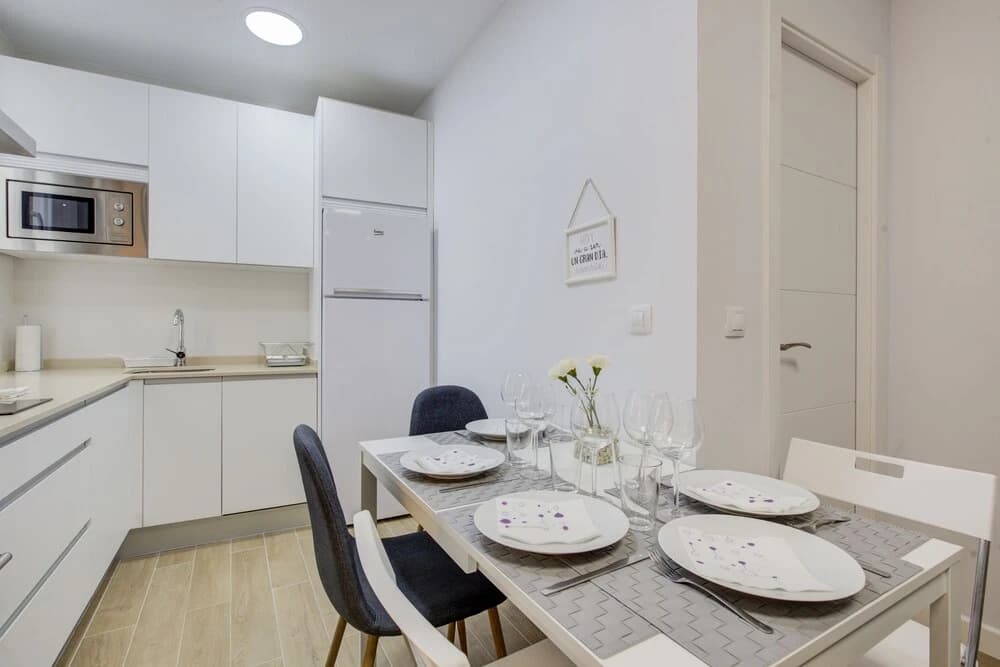 Cozy Apartment in Conde Duque - photo 9