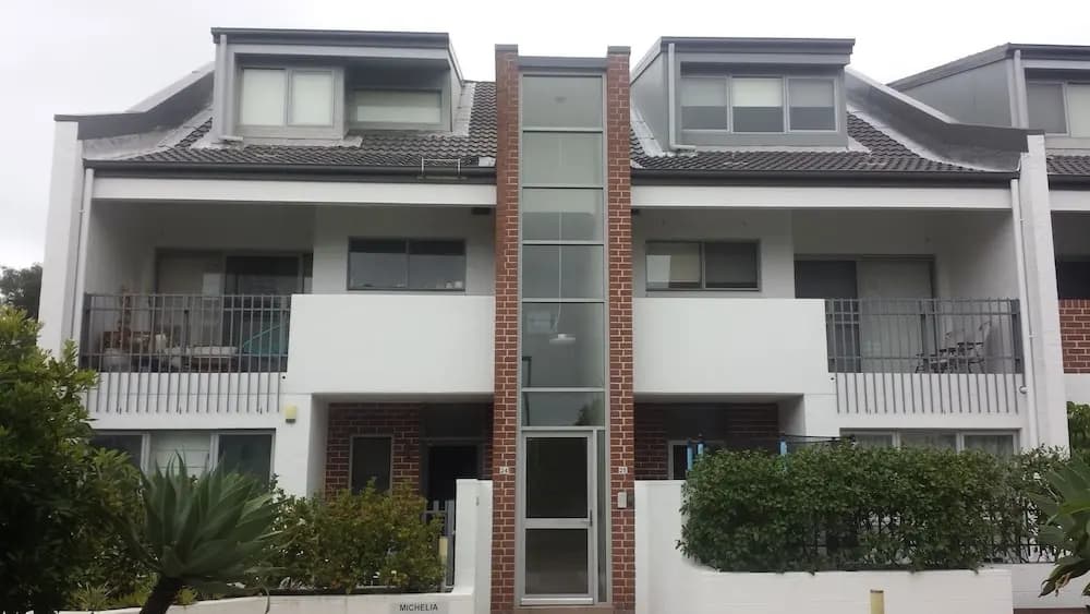East Central Townhouse Botany - main photo