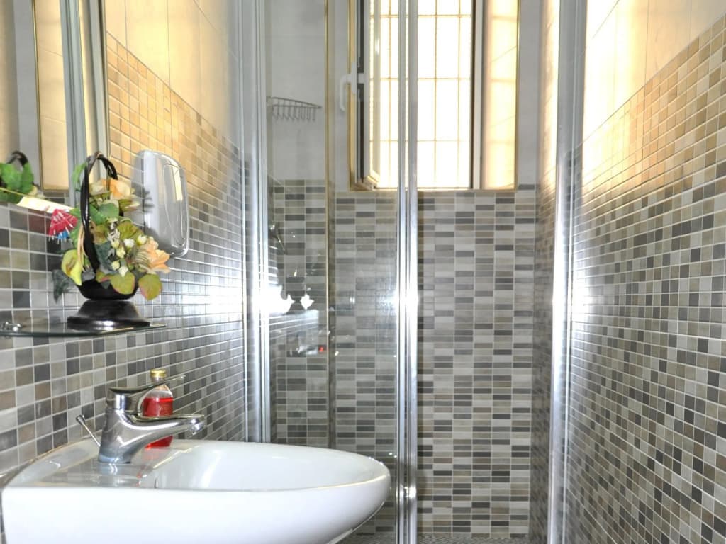 Friend house - photo 8