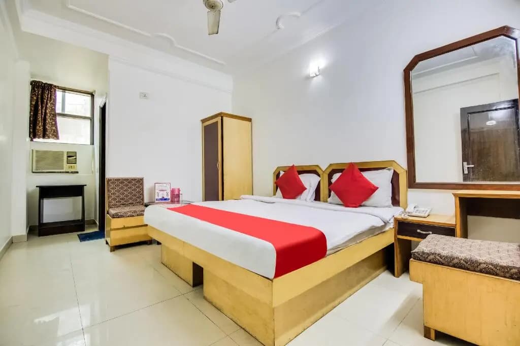 Ashoka by OYO Rooms - photo 1