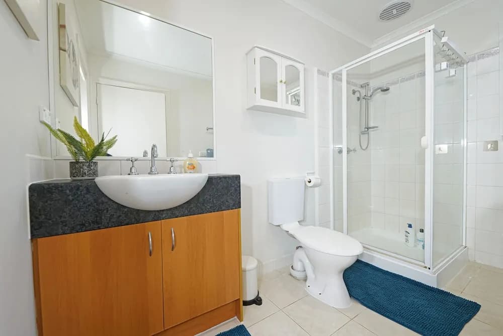 Box Hill Compact Home Small family WiFi - photo 8