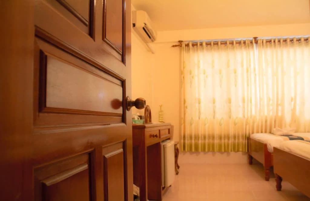 Sun Sengky Guesthouse - photo 10