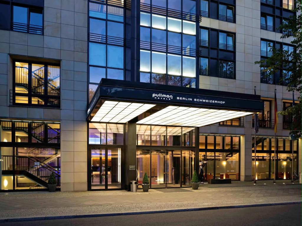 Pullman Berlin Schweizerhof - photo 1