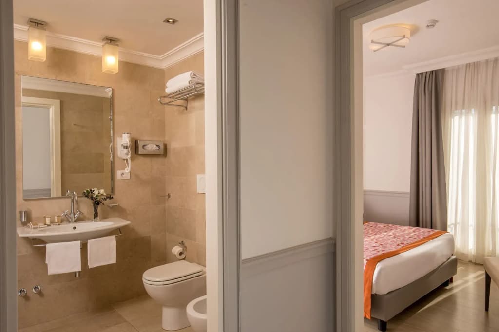 Hotel della Conciliazione - photo 9