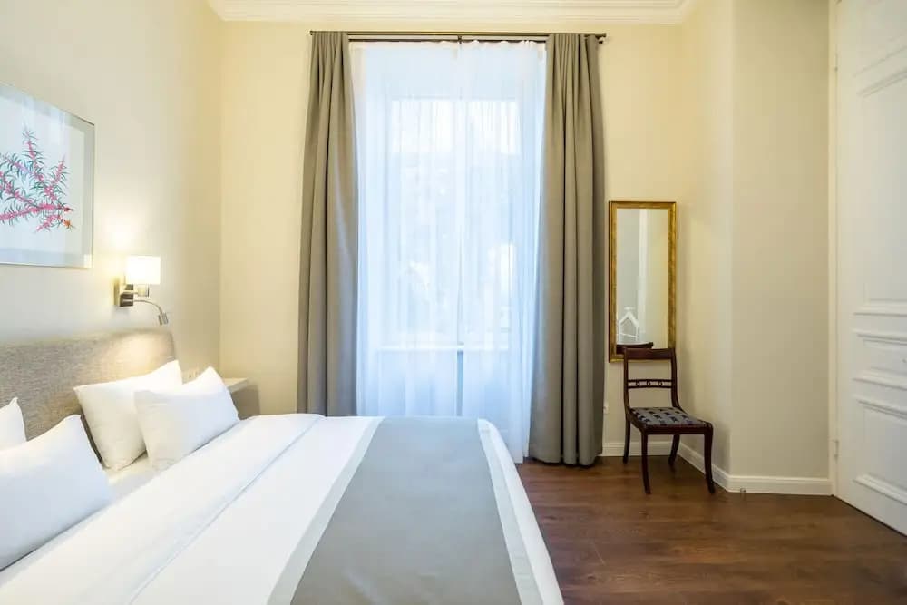 Tiflis Opera Aparthotel - photo 6