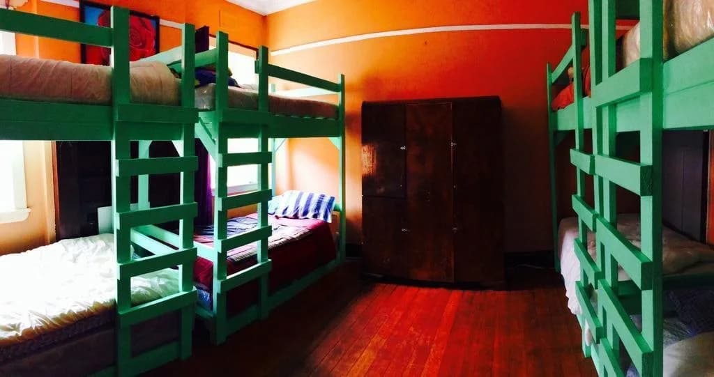 St Kilda East backpackers' hostel - photo 4