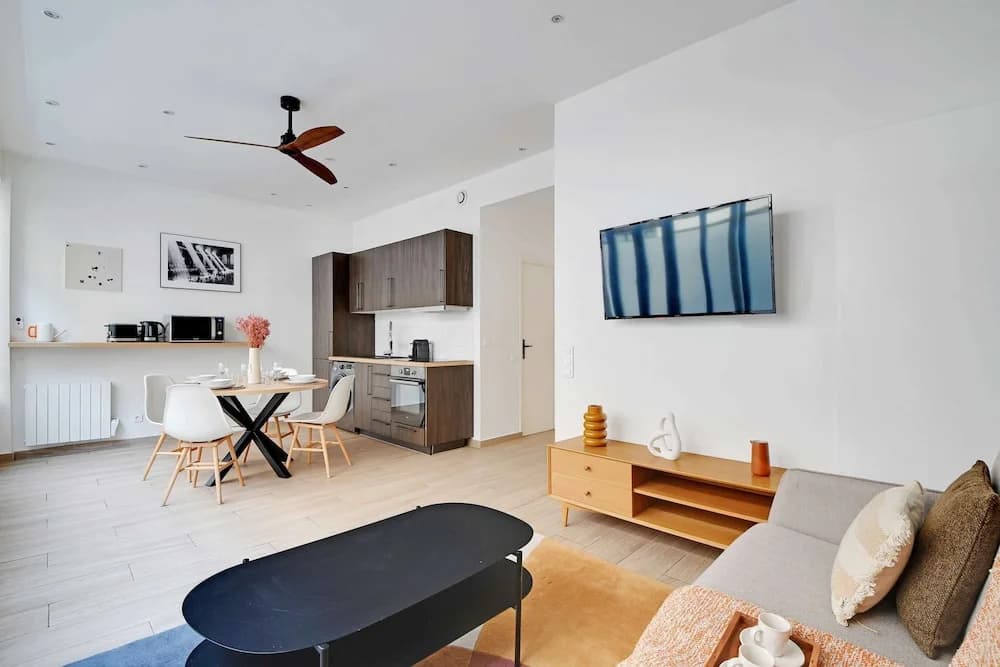 Amazing Apartment - 2BR 6P - Bastille - photo 1