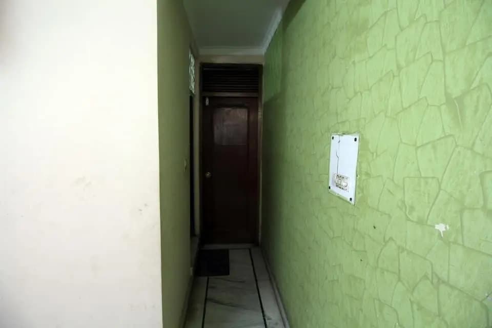 VIP Deluxe Hotel - main photo
