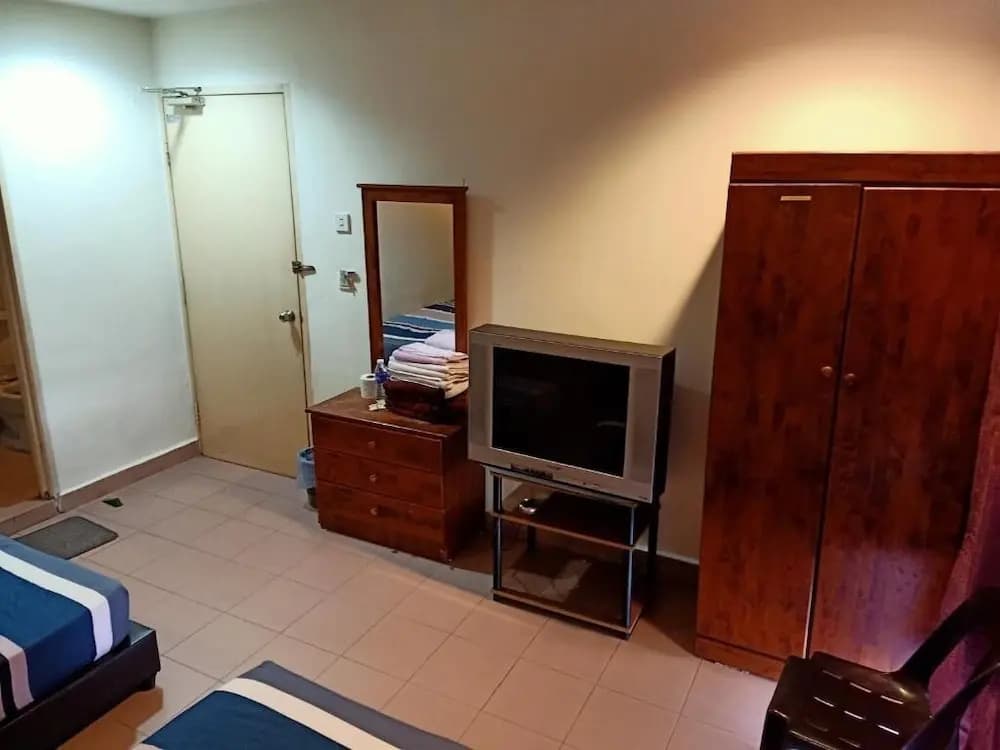 Hotel O Prai Jaya - photo 9