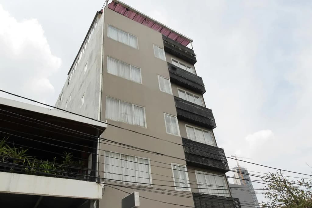 Residence 100 - main photo