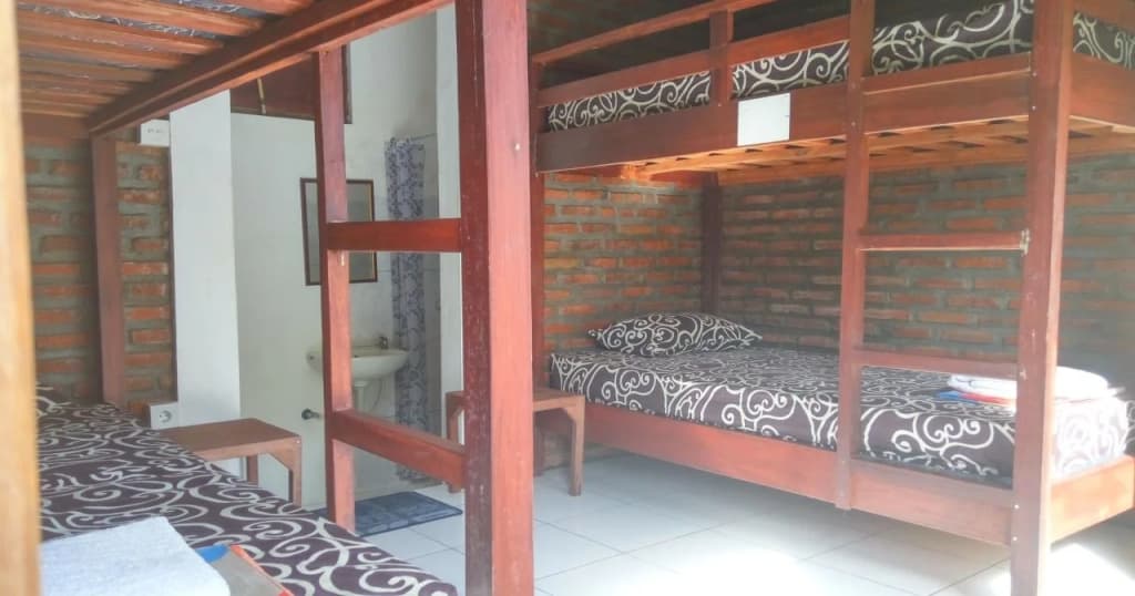 Canggu Fun Beach Surf Hostel - photo 4