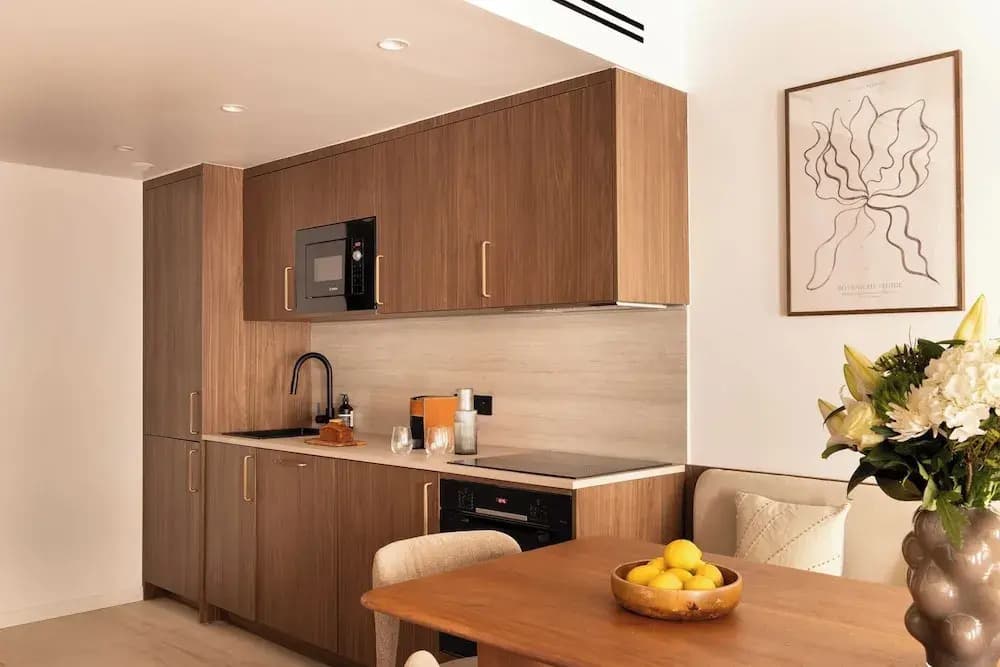 Chic A/C Central apt - 2bdr/6p - Faubourg s/ Denis - photo 13