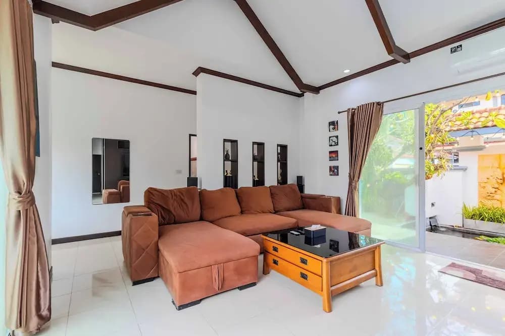 2BR with Pool Near Beaches V267 - photo 5