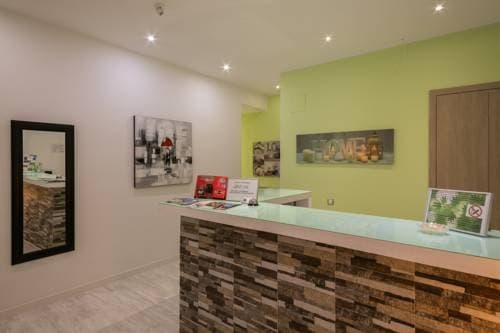 Hostal Adis - photo 19