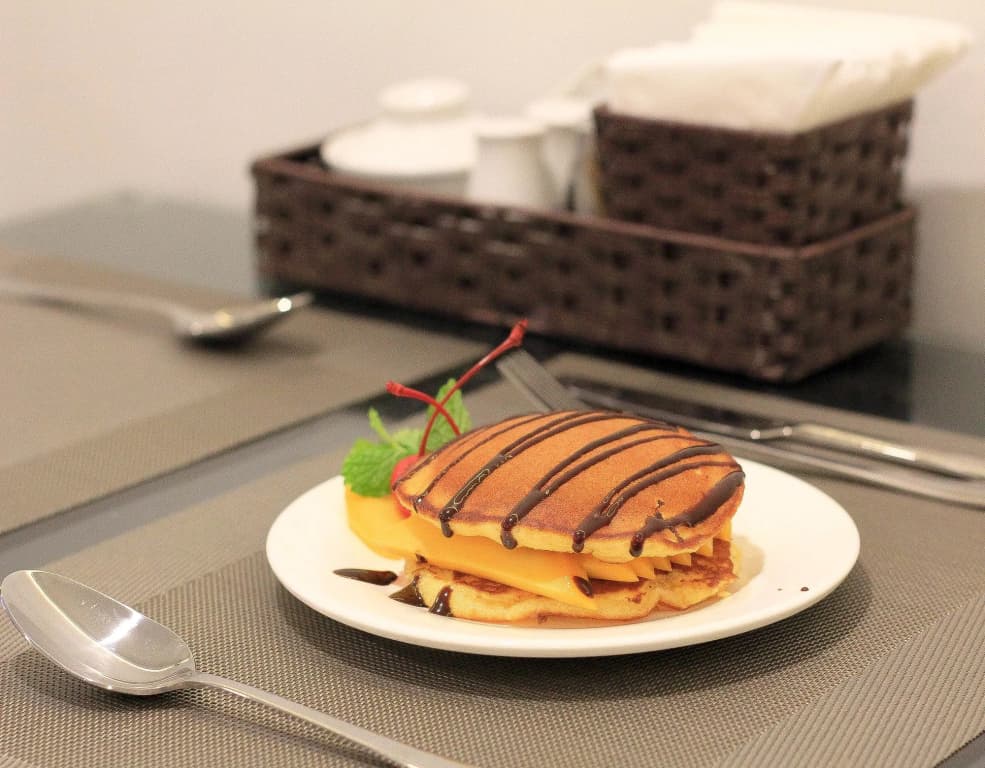 Golden Rooster Hotel - photo 12