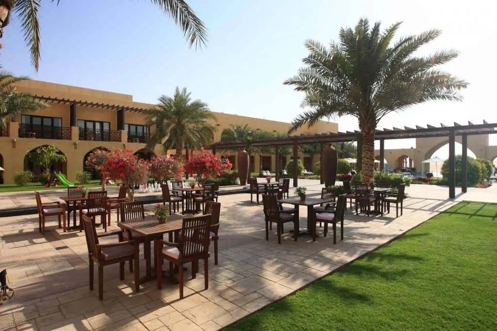 Tilal Liwa Hotel - photo 15