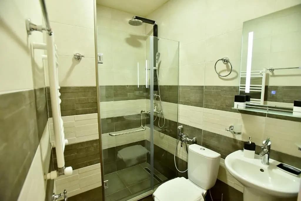 Hotel Vere Tower - photo 11