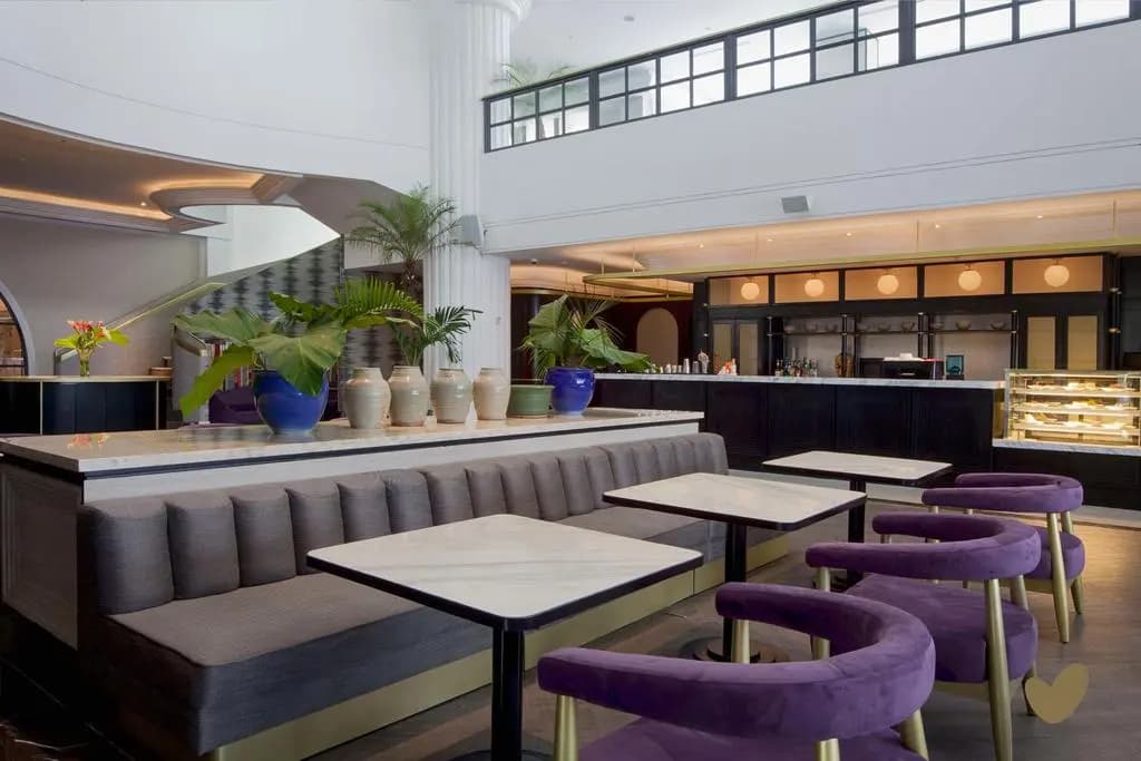 Goodrich Suites, Jakarta - photo 23