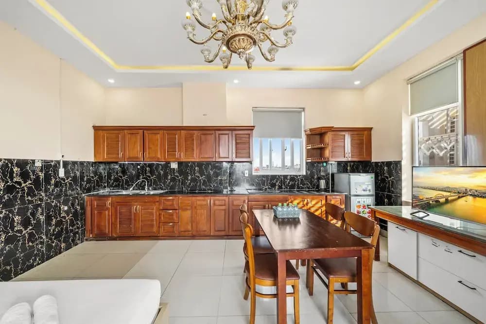 Kis Hotel & Apartment - photo 18