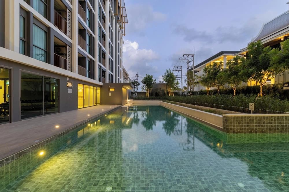 New Condo w Pool Gym Beach Nearby C247 - photo 15