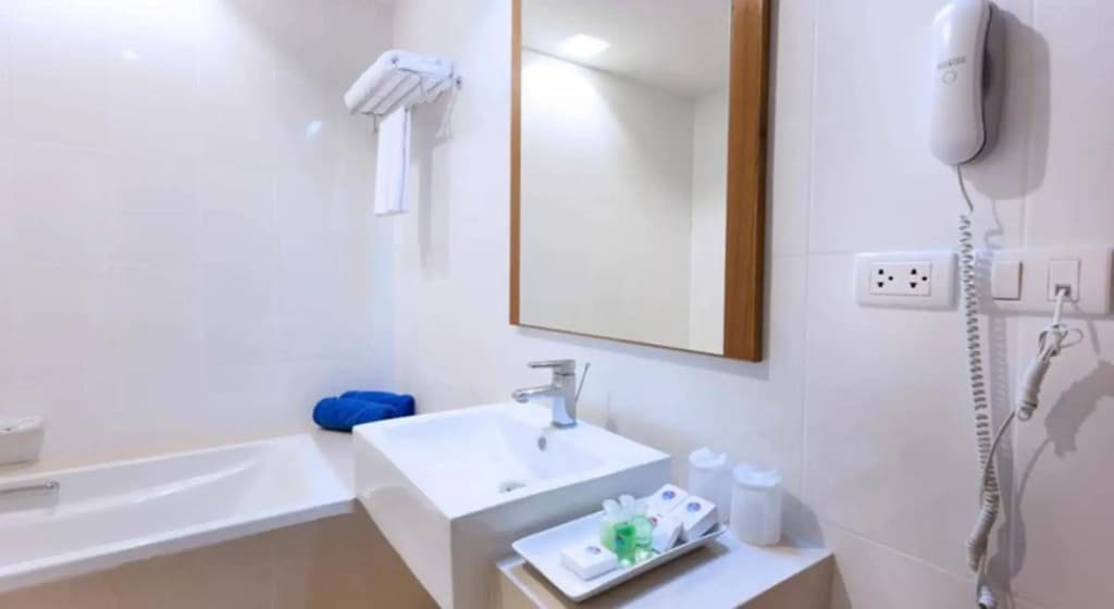 Rawai Princess Hotel - photo 9