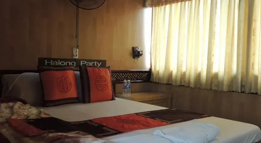Halong Party Cruises - photo 3