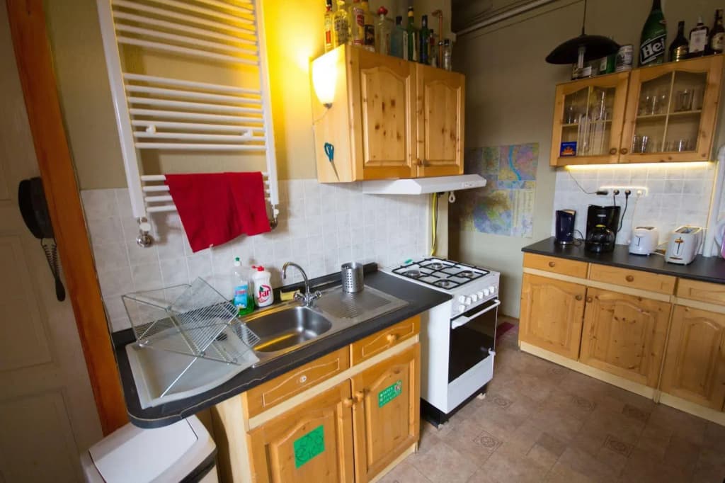 7x24 Central Hostel - photo 20