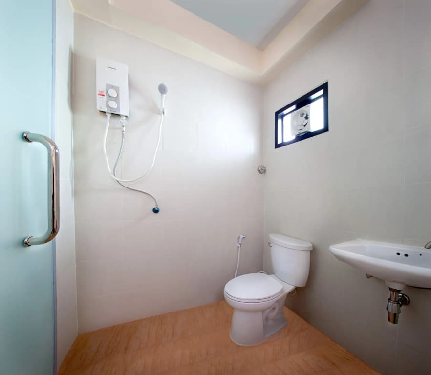 A&A Guest House - photo 7