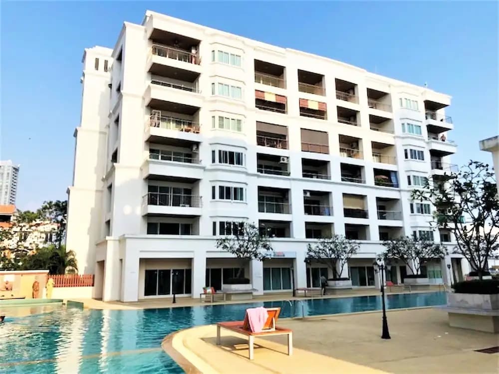 Platinum Suites Studio Condo Jomtien - photo 1