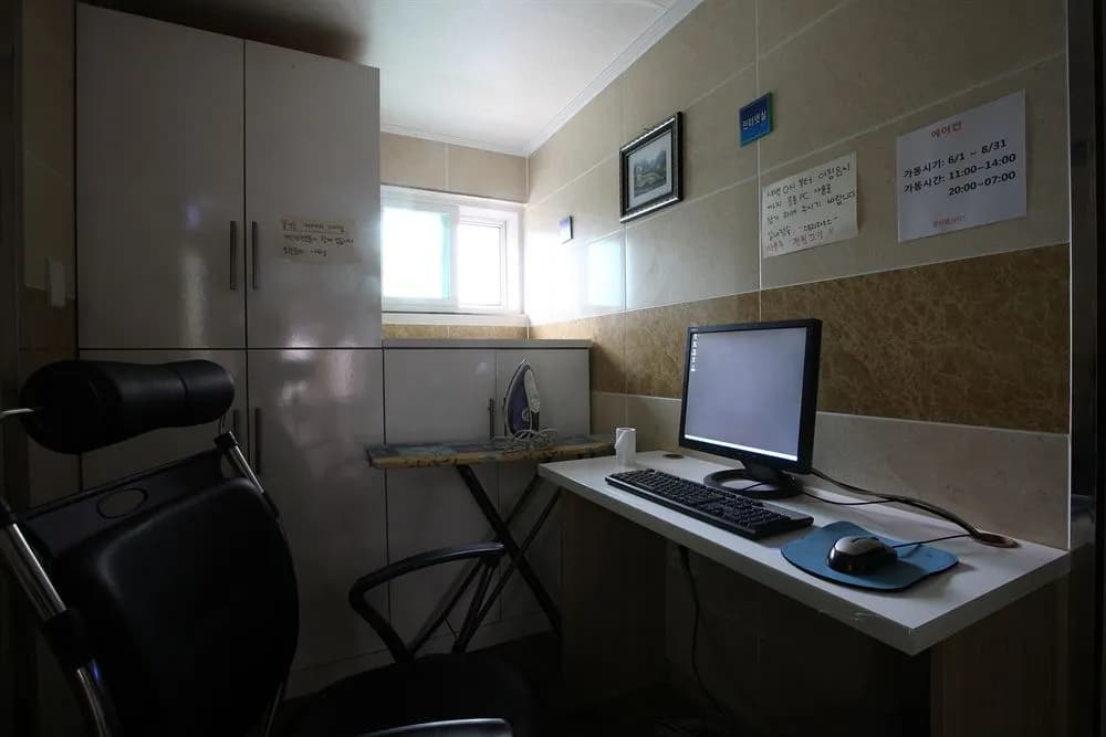 2 Residence - photo 3