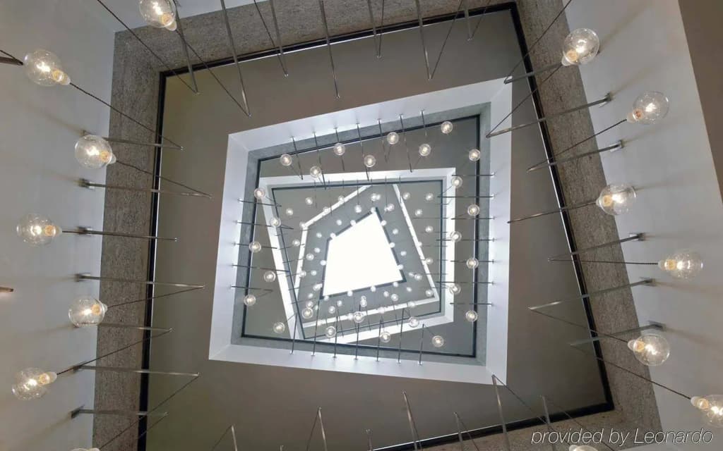 NU Hotel - photo 13