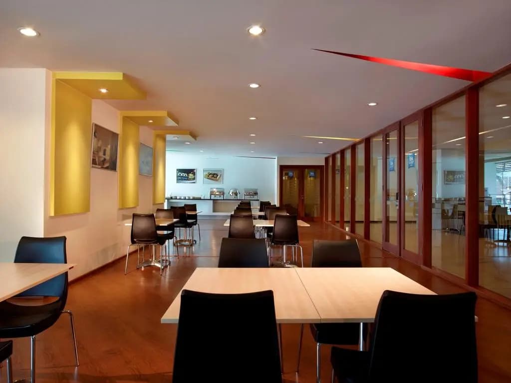 ibis budget Jakarta Menteng - photo 12