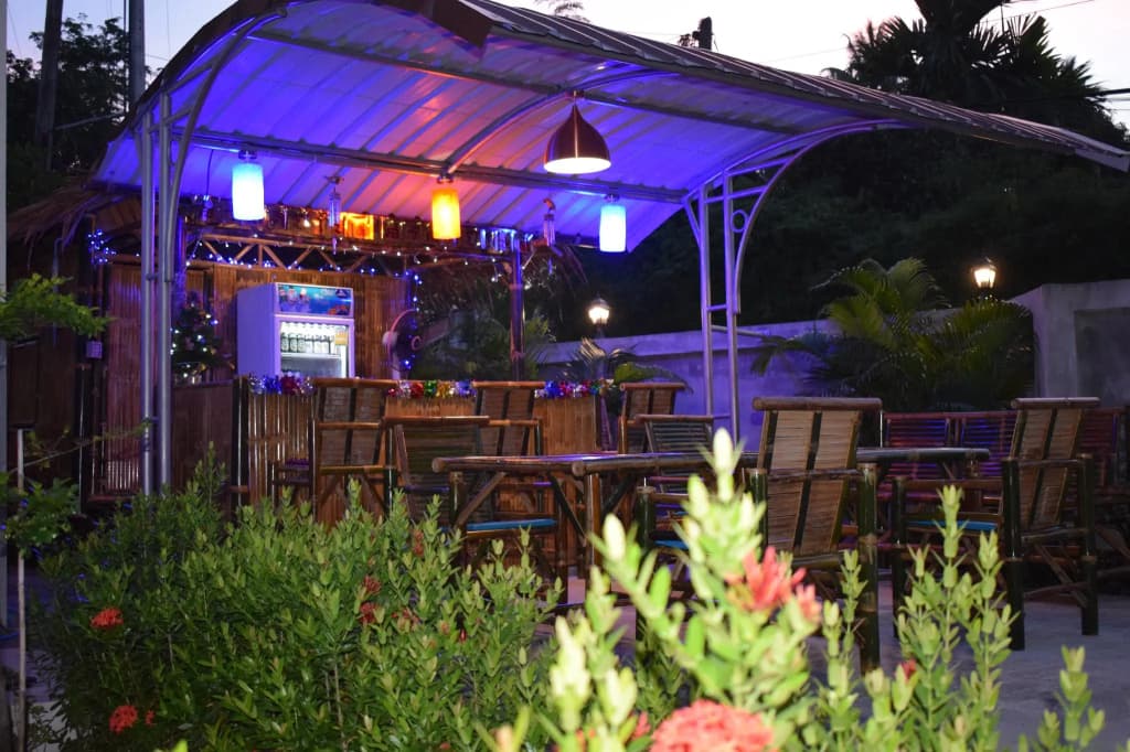 serenity villa resort - photo 5