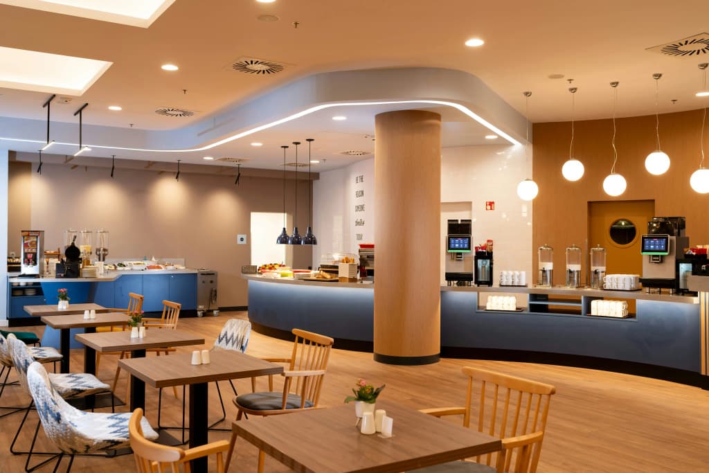 Hampton By Hilton Budapest City Centre - photo 23