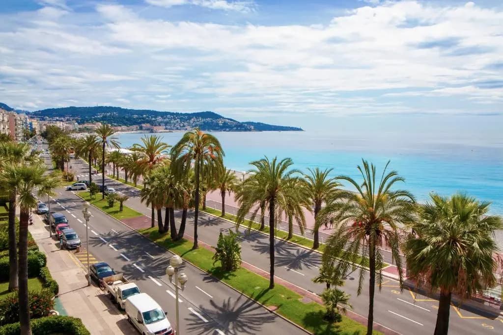 Like in a Boat , 2BR 2BA with big balcony in front of the sea - photo 18