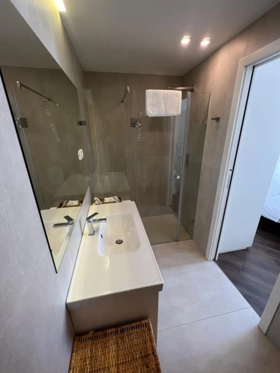 Rooftop Suites Budapest - photo 9