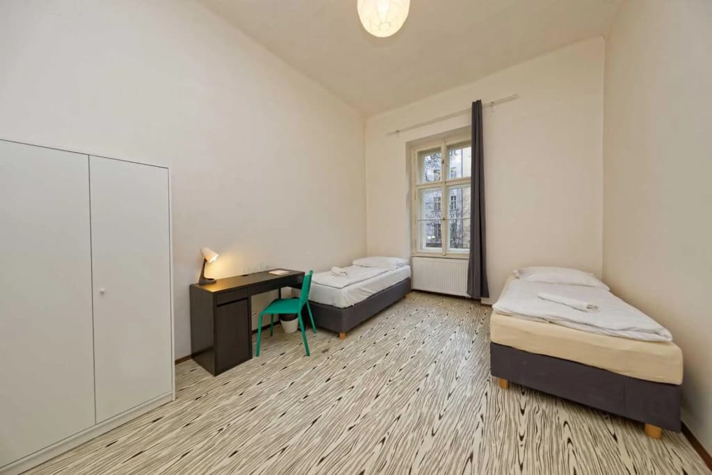 Apartment Manesova 4 - photo 4