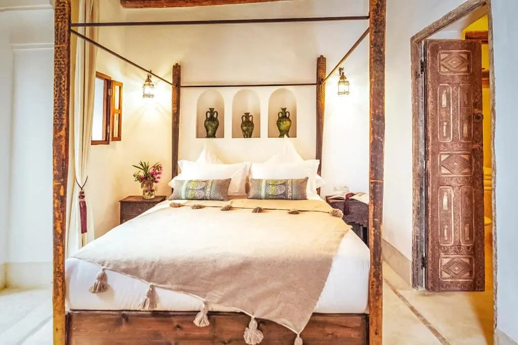 Marrakesh Villa Sleeps 14 with Pool - photo 4