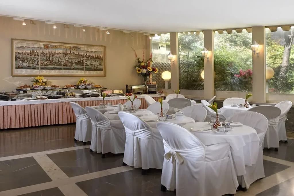 Venice Roulette Hotel - photo 4