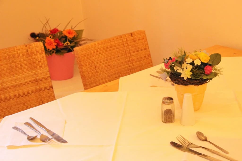 City Lounge Hotel - photo 11