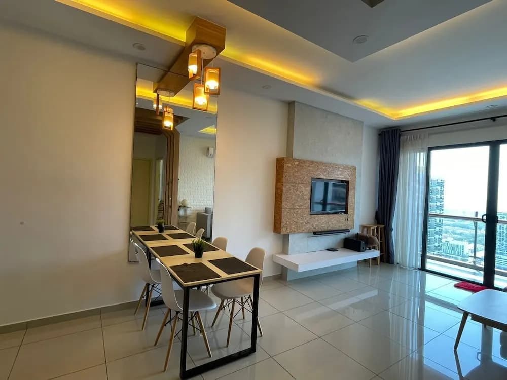 Atlantis Residence by D'sney Guest House - photo 3